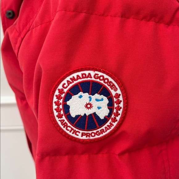 Canada Goose Red Shelburne Heritage Parka with Fur Hood - Picture 4 of 15